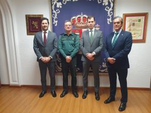 Visita protocolaria a la Guardia Civil