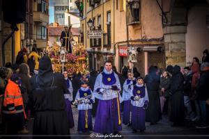 Resolución provisional de cargos de banderas, braceros suplentes y cabecera de procesión